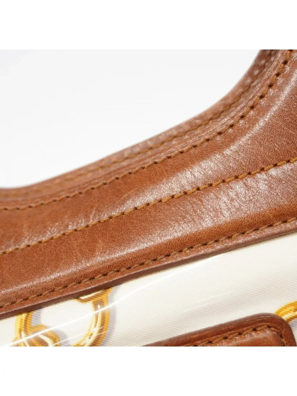 Louis Vuitton Handbag Monogram Charm Hippopotamus Brown Blanc